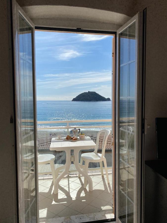 Residence Riviera Albenga Eksteriør bilde