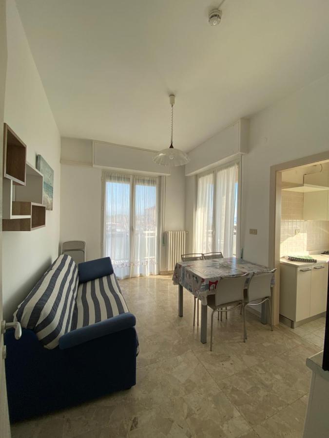 Residence Riviera Albenga Eksteriør bilde