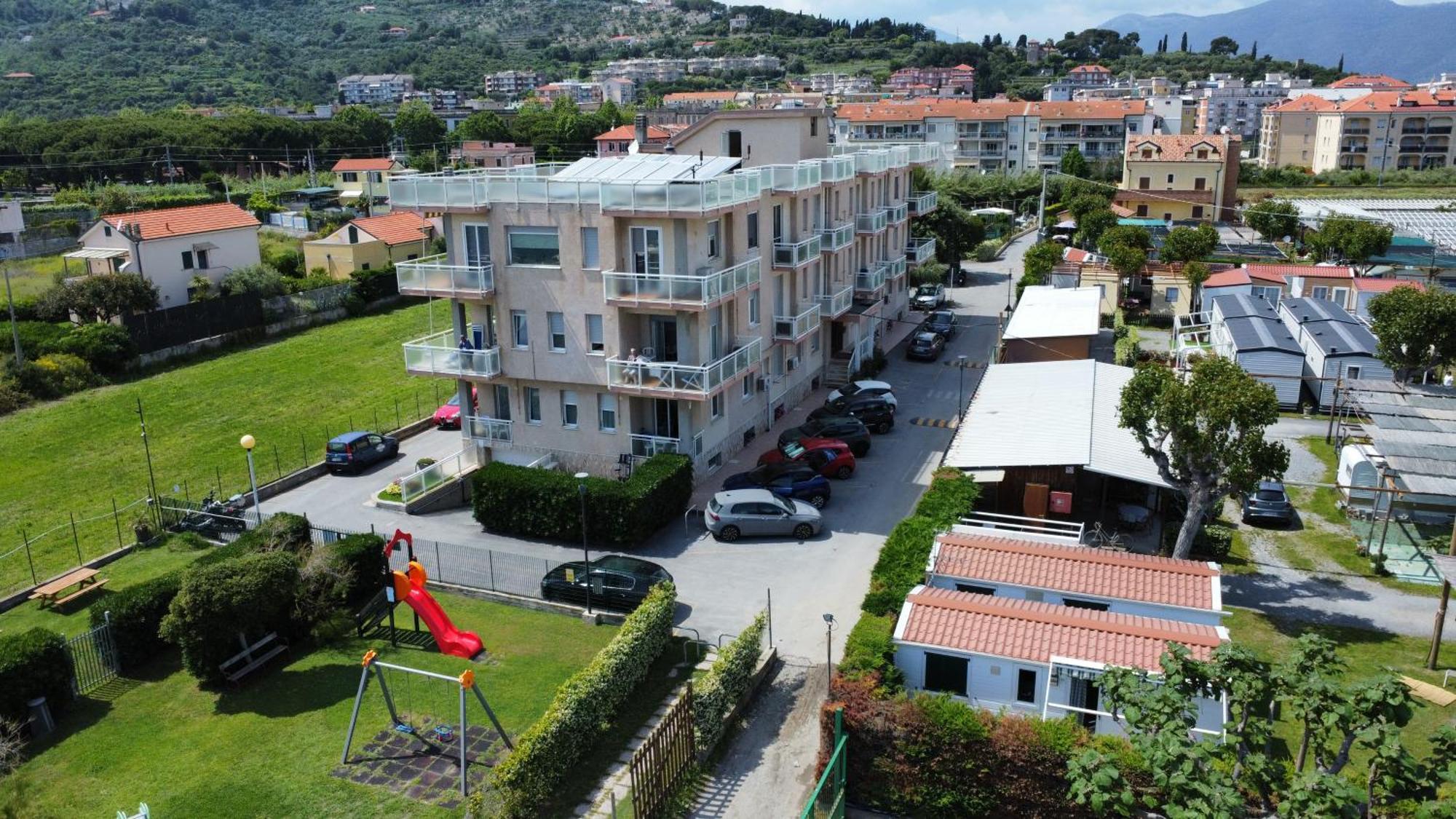 Residence Riviera Albenga Eksteriør bilde